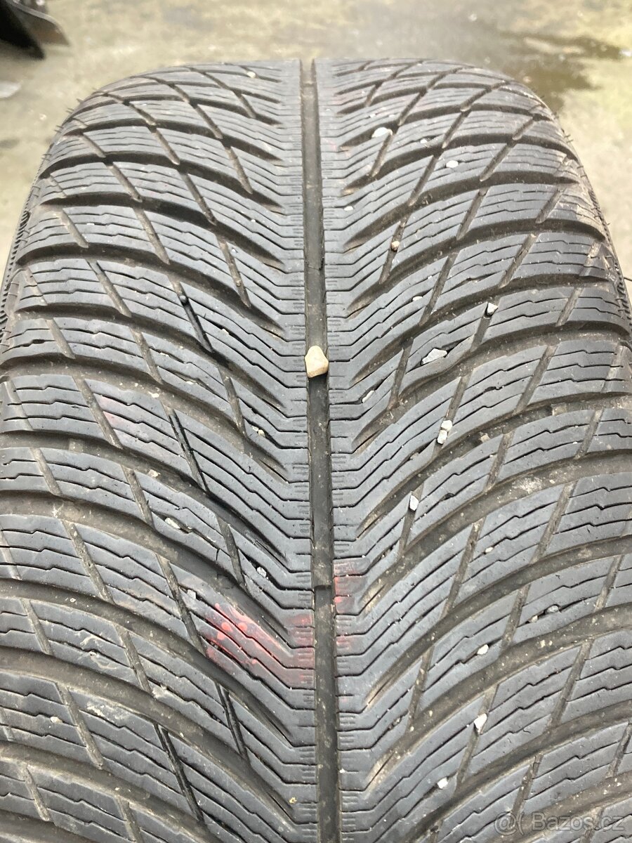 4x Michelin 235/45r18 7mm Zimní - 3