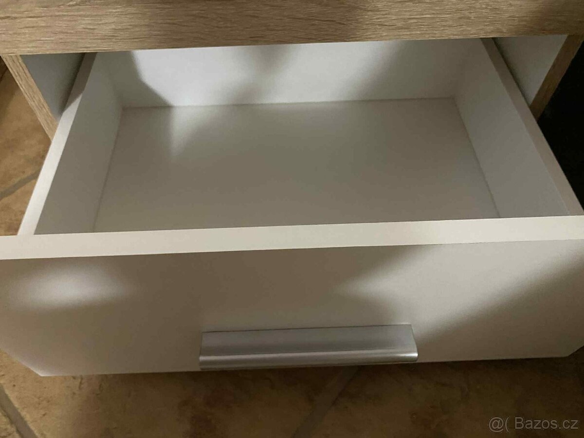 2x Noční stolek - 3