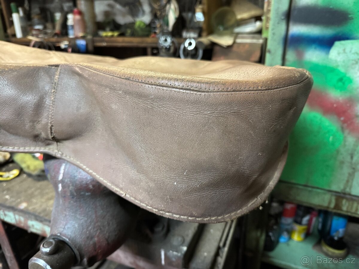 Sedlo Jawa kývačka 250/350/175 - 3