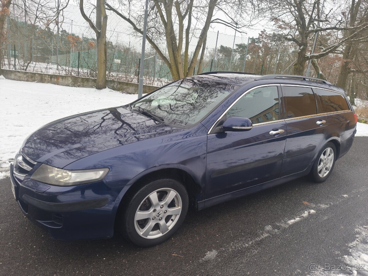 HONDA ACCORD 2.2i-CTDi 103kW Executuve - 3