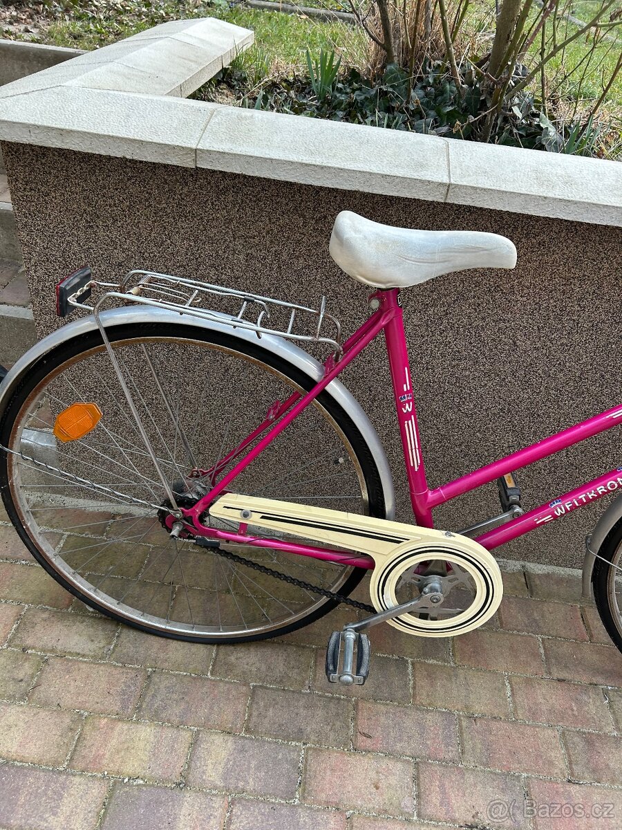 Dámské městské kolo s košíkem - 3