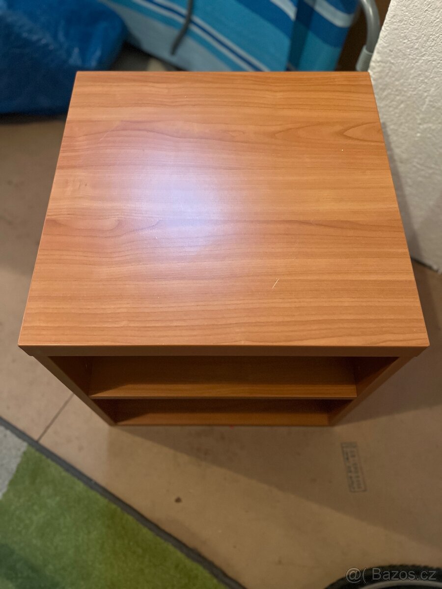 Noční stolky - 3