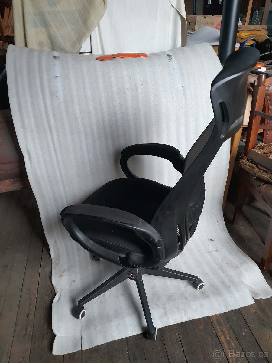 Kancelářská židle - 3