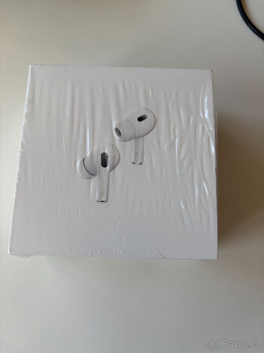 AirPods Pro 2 s USB-C a Magsafe. - 3