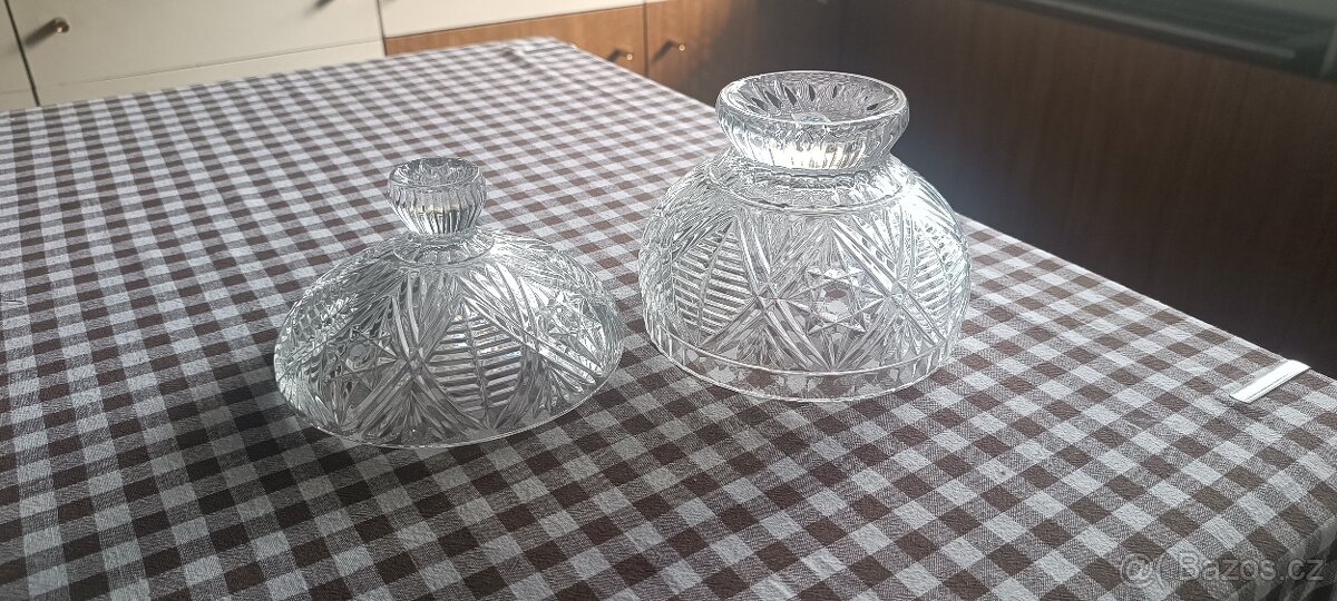 Broušená skleněná dóza s víkem vintage kousek - 3