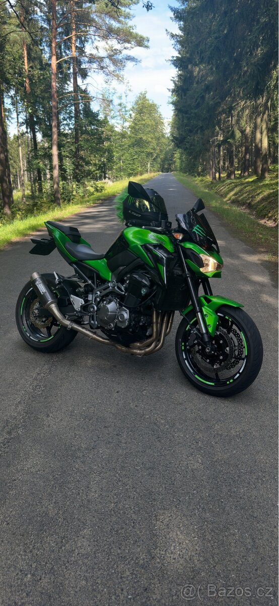 Kawasaki Z900 - 3