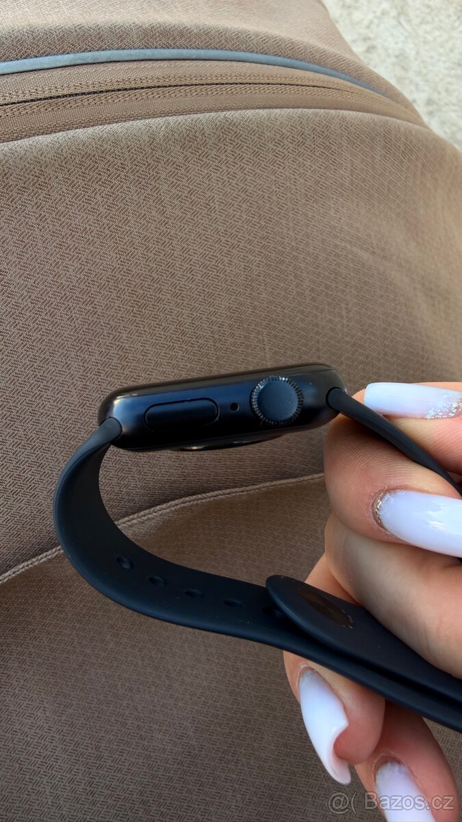 Apple Watch SE (2024) Cellular 40mm - 3