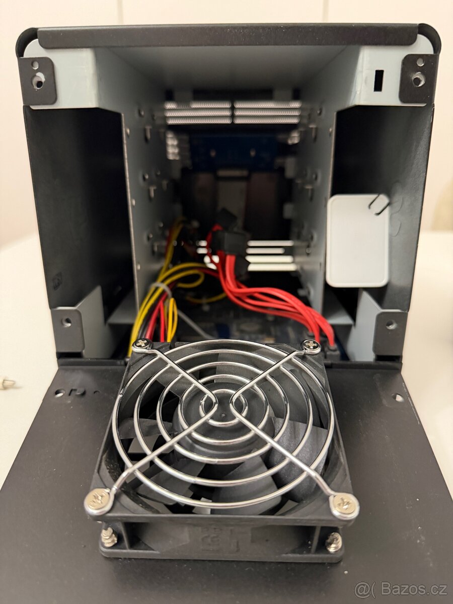 NAS Synology CS407 - 3