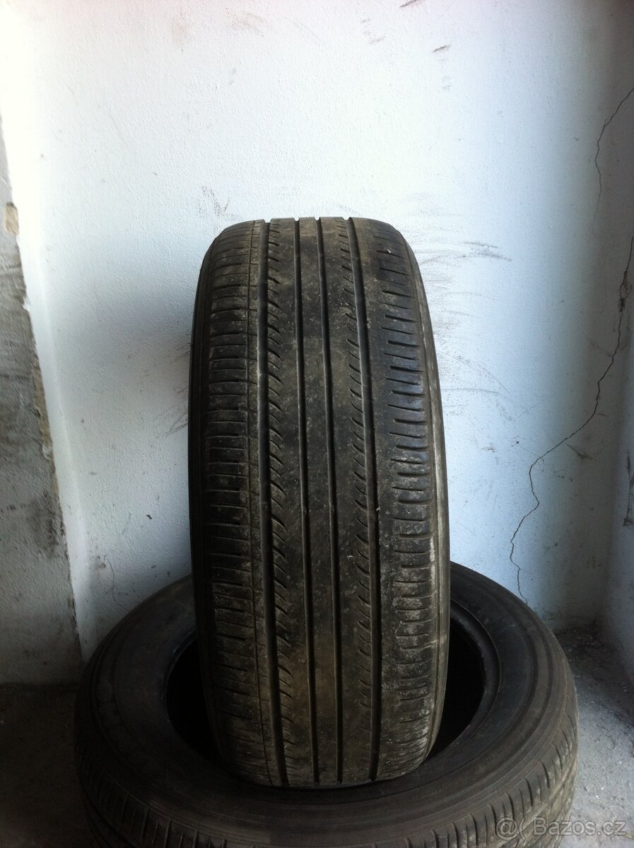 Letni pneu 235/55R17 - 3