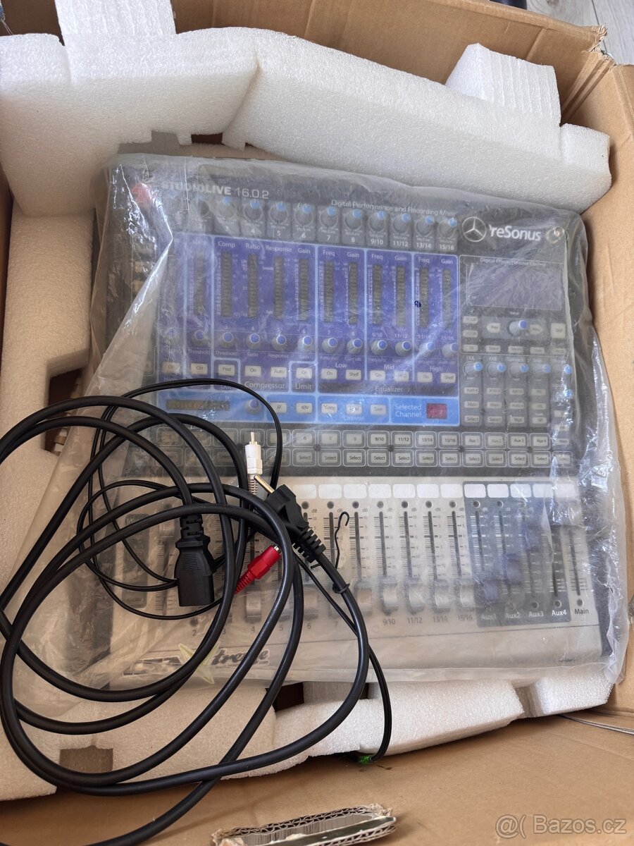 Prodám digitální mixážní pult PreSonus StudioLive 16.0.2 - 3