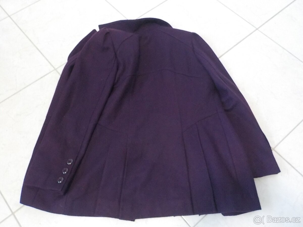 Guess tmave fialovy kabat vel M/L - 3