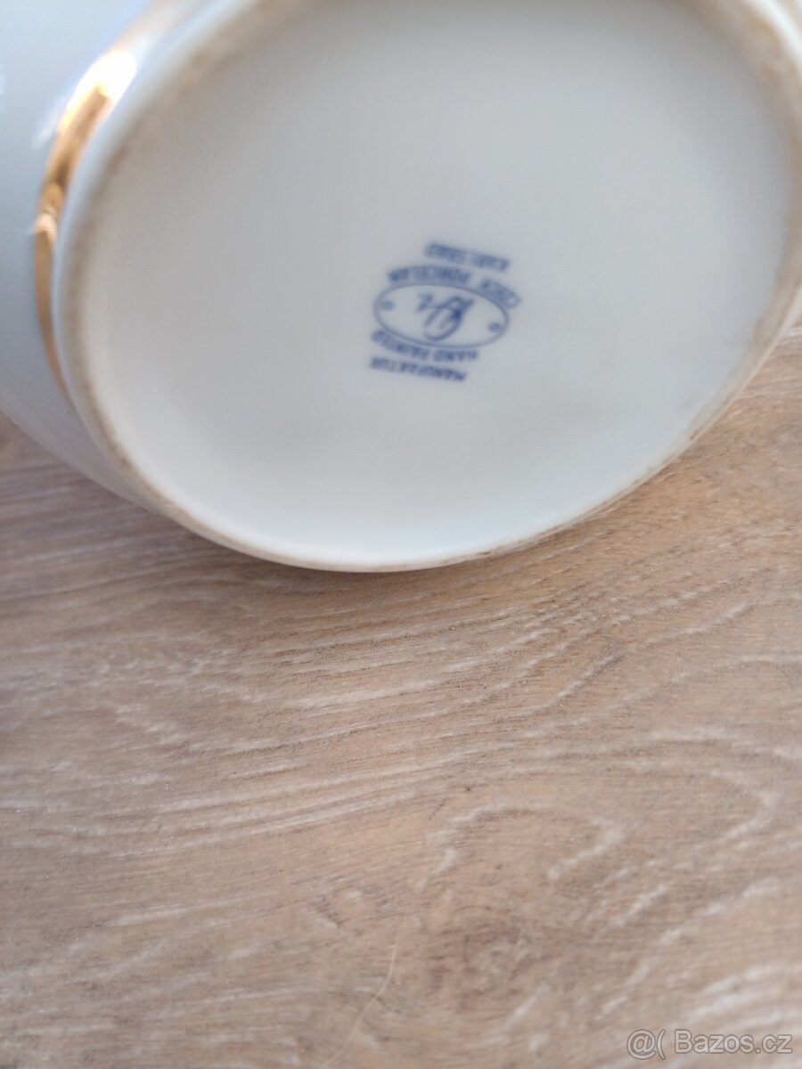 Prodám mísy a konvici, kus 50 Kč - 3