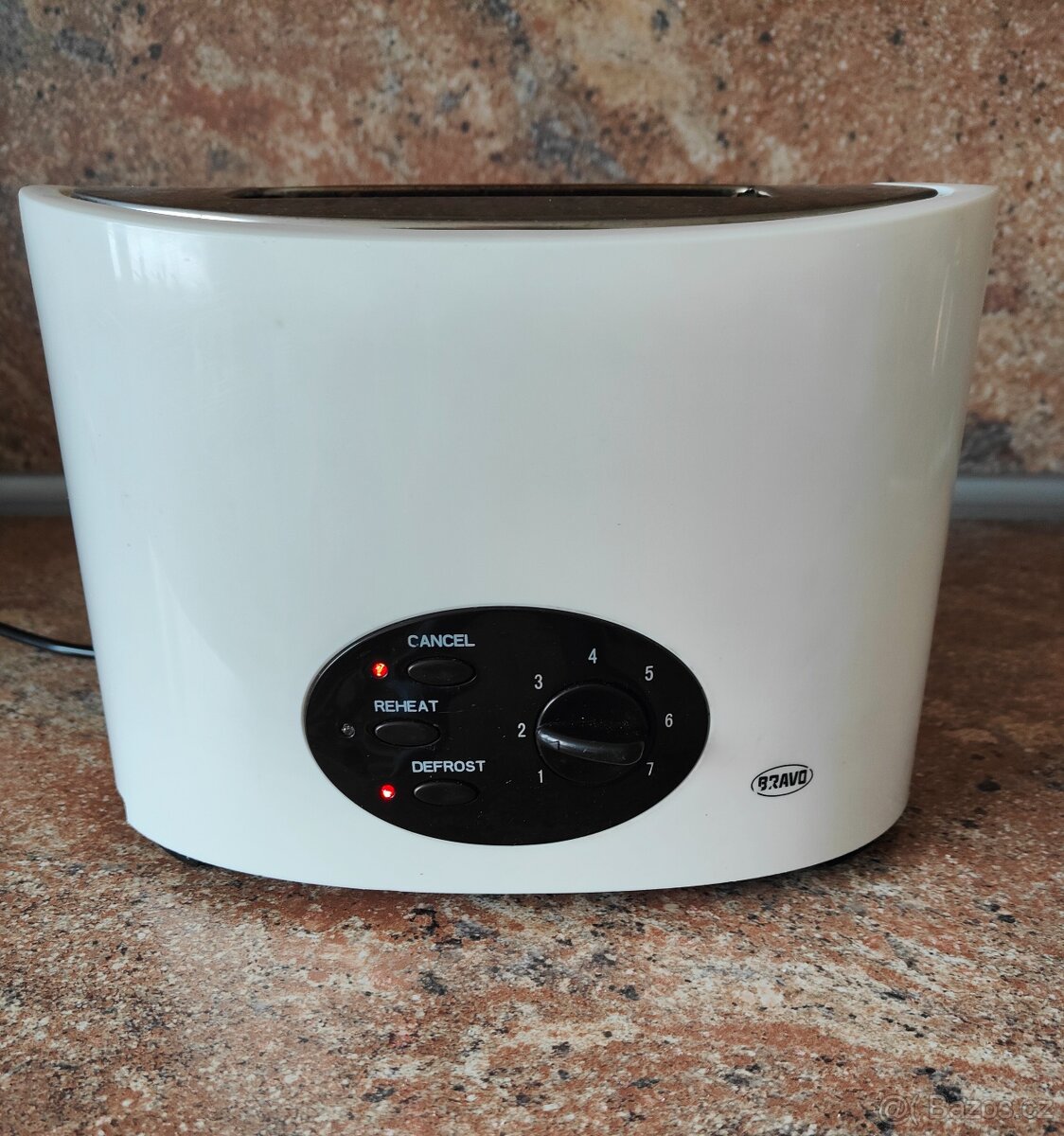 Toustovač BRAVO - 3