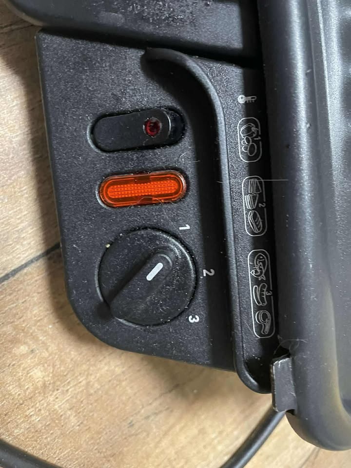 Kontaktní gril Tefal – plně funkční - 3