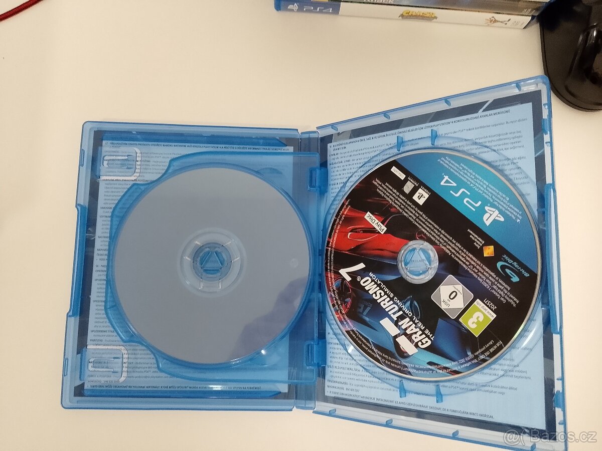 Gran Turismo 7, God of War - 3