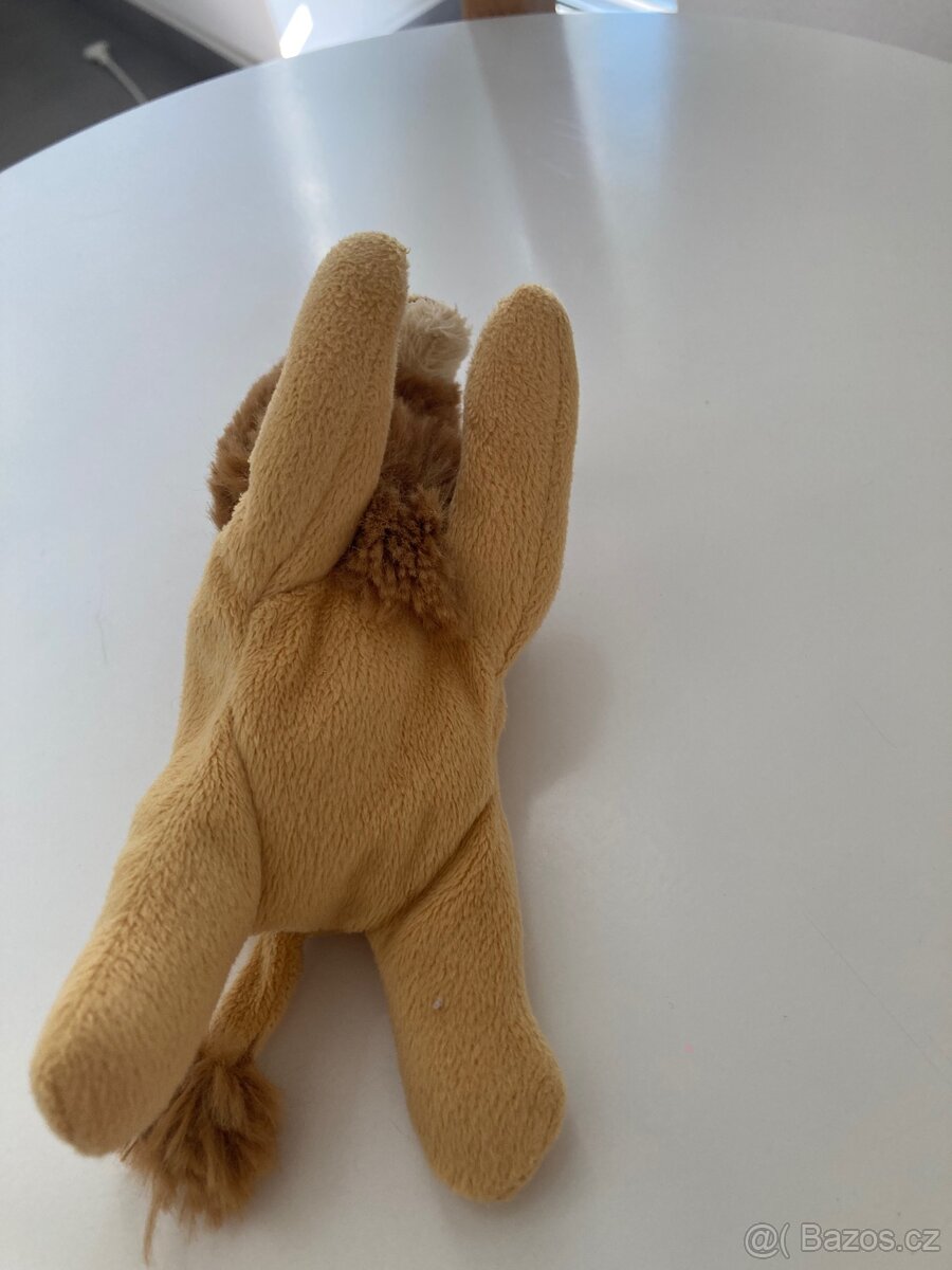 Lev lvíček Ikea - 3