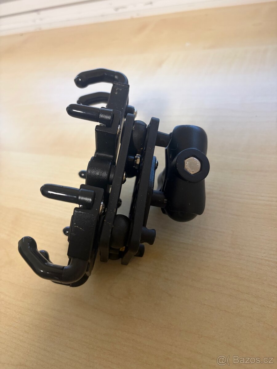 Držák telefonu na řidítka - 3