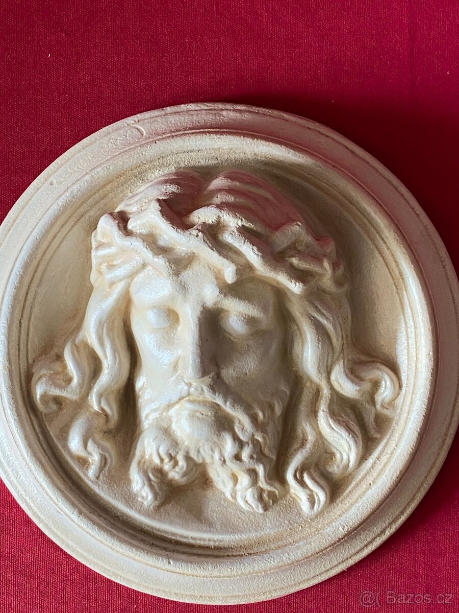 kristus litina litinová plastika socha ježíš kristus litina - 3