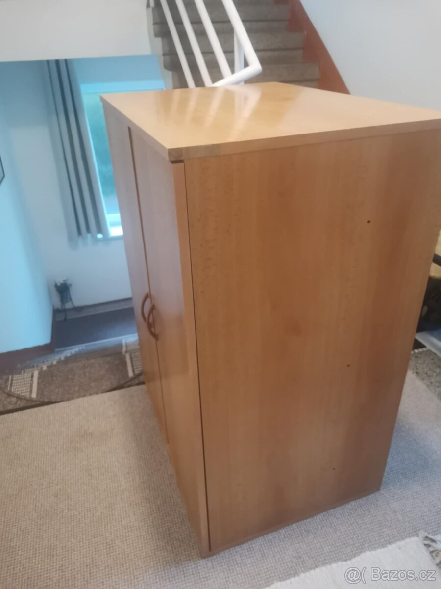 Skříňka - 3