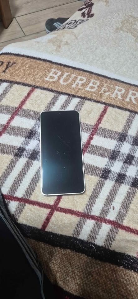 Samsung s24 256GB - 3