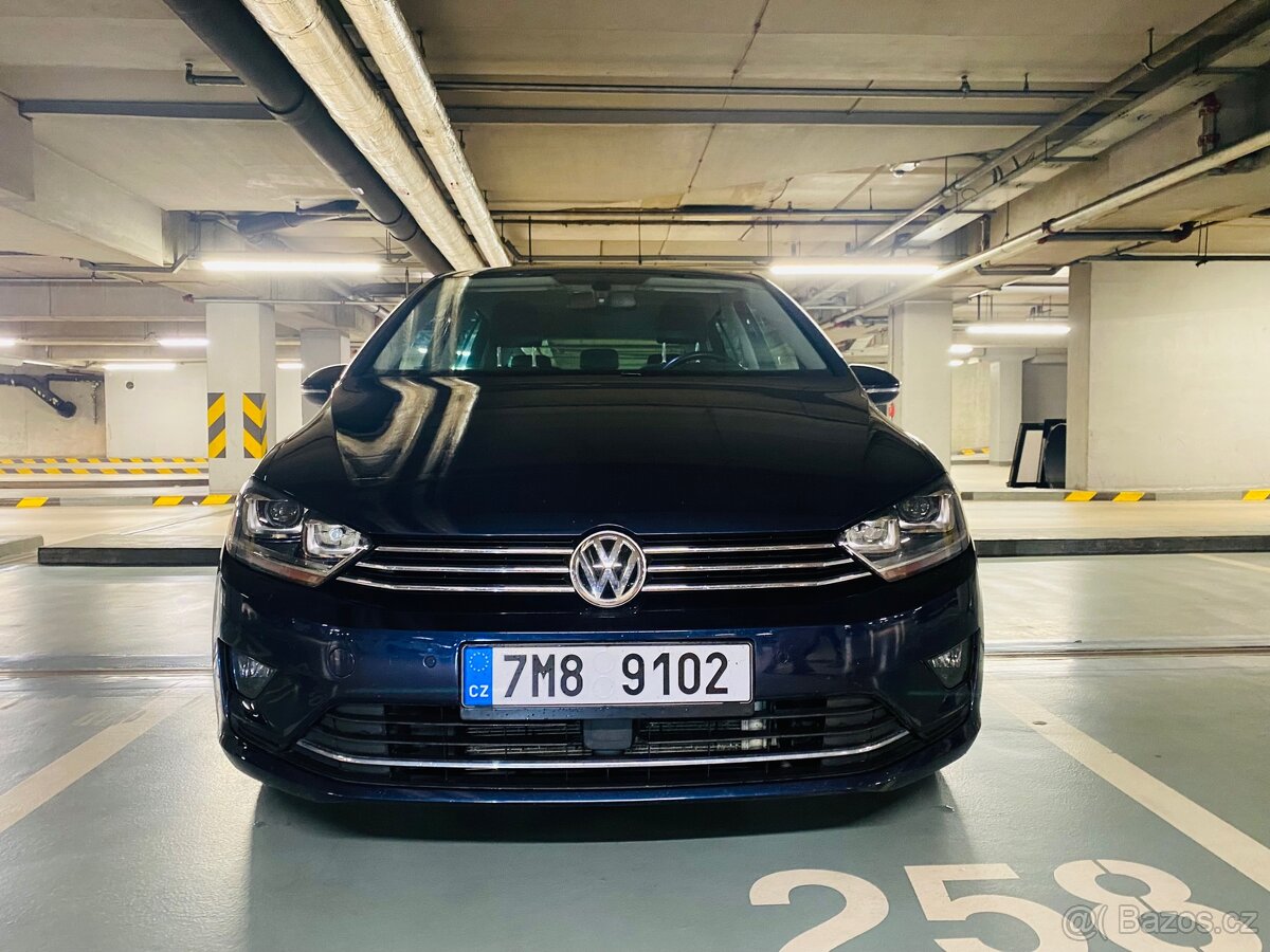 VW Golf Sportsvan 2.0 TDi 110kw DSG Lounge Cebia - 3