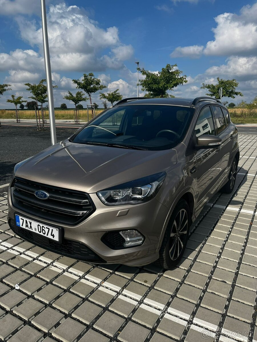Ford Kuga ST-LINE - 3