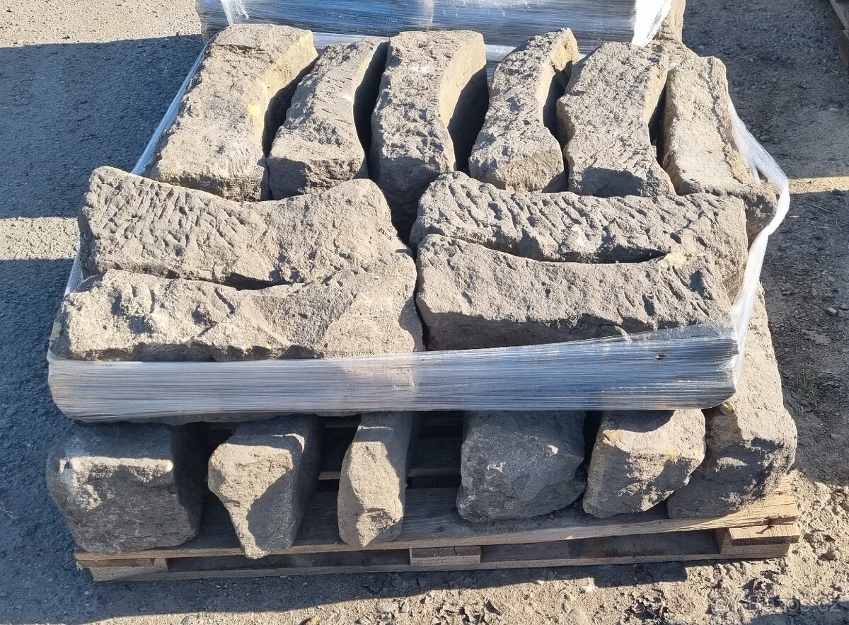 Pískovcové kameny obloukové - 3