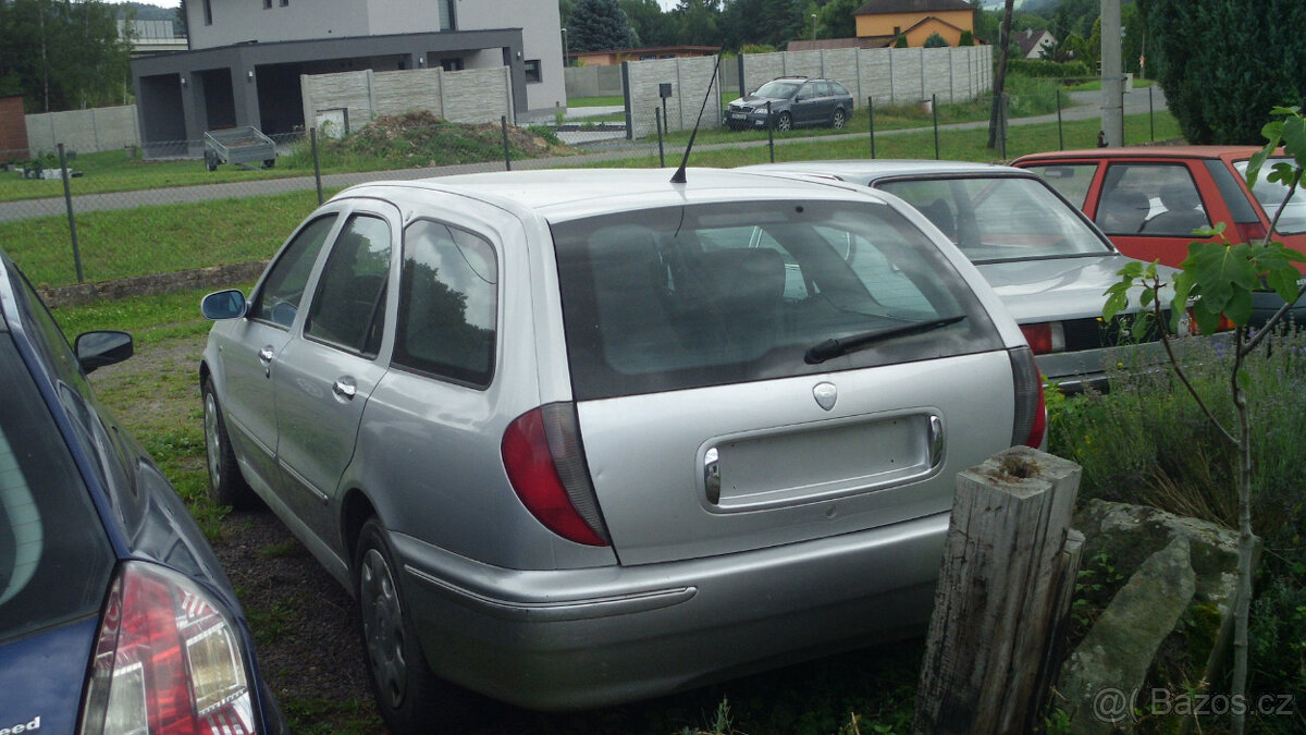 Lancia Lybra Combi 1.9 JTD 85KW - 3