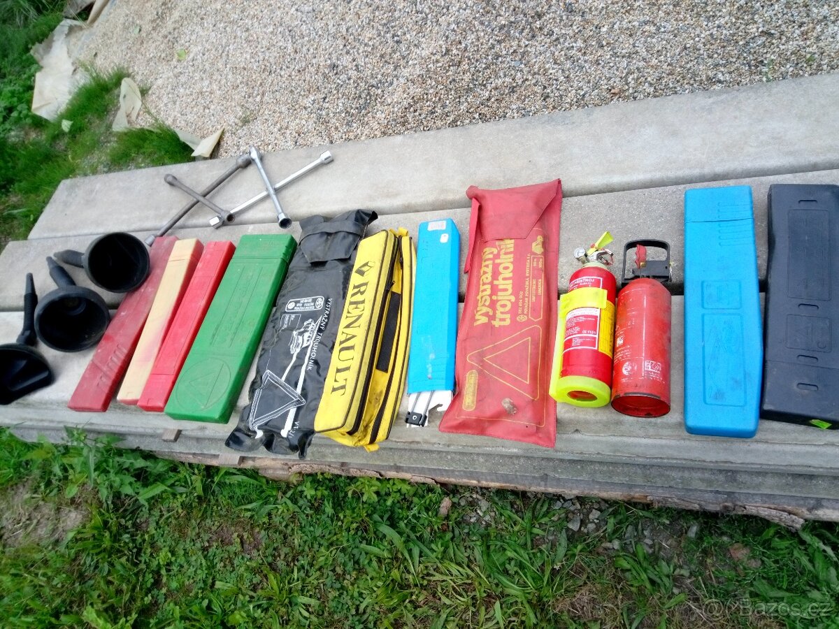 škoda felicie,skoda 120,výstražný trojuhelnik, - 3