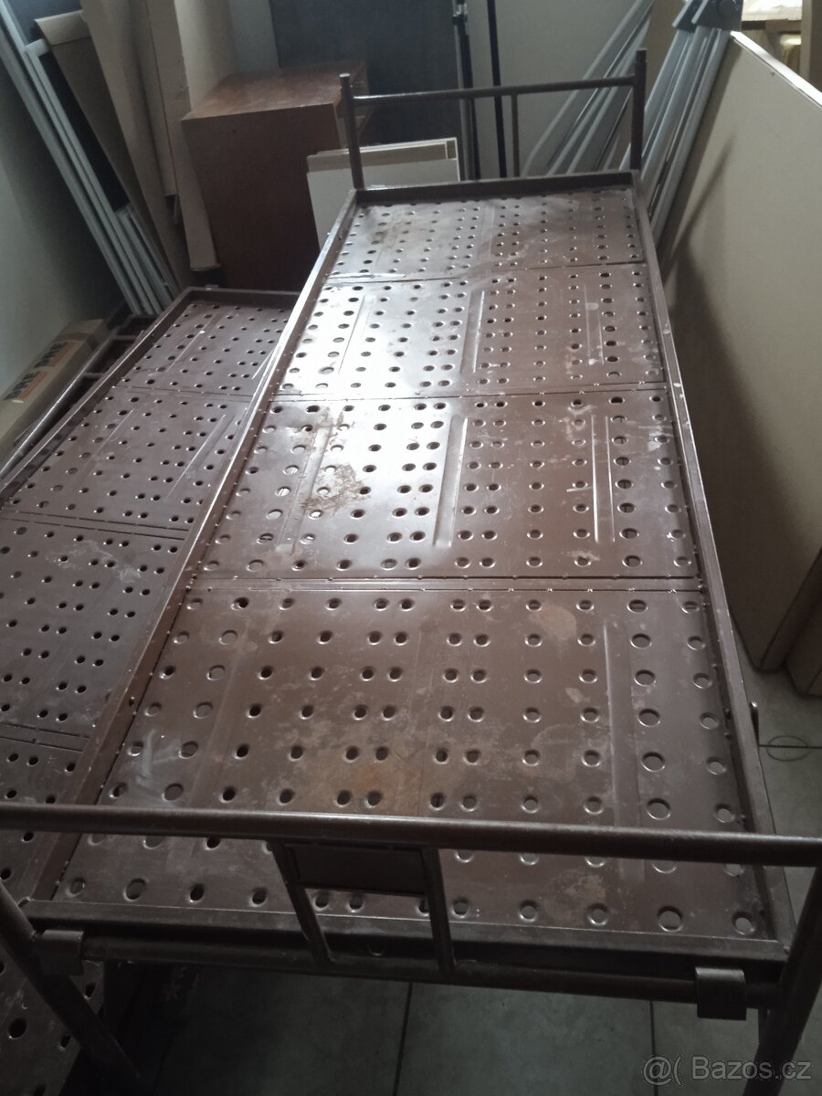 Kovová vojenská postel - 3