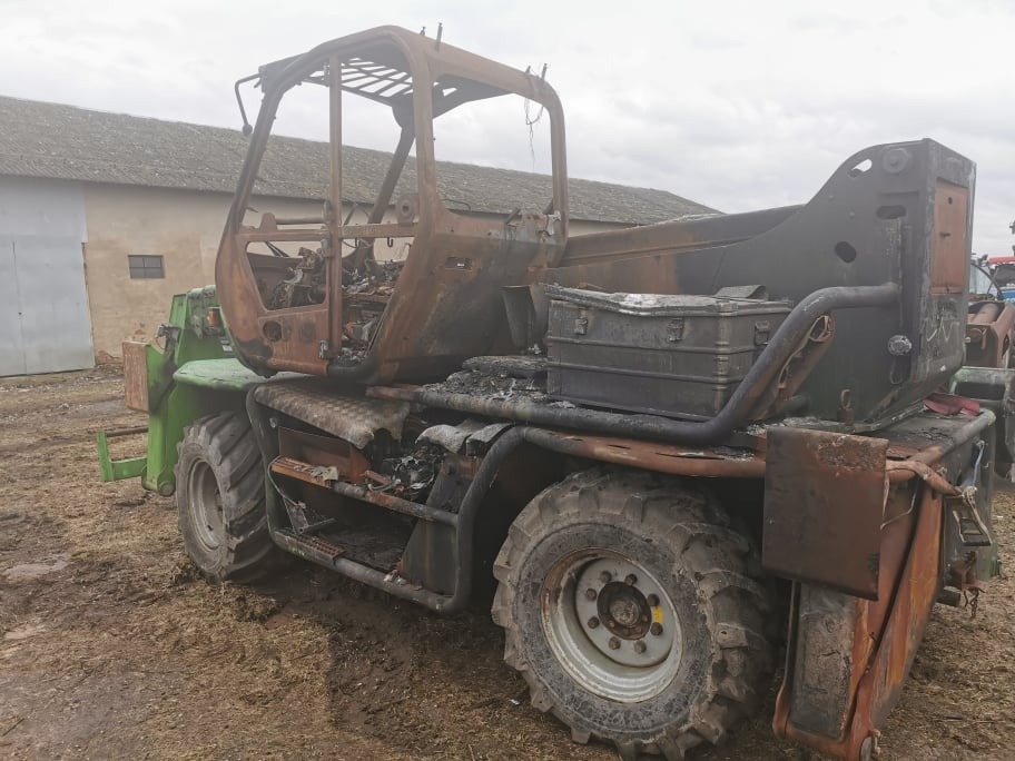 díly na Merlo Roto 40.18 S r.2008 - 3