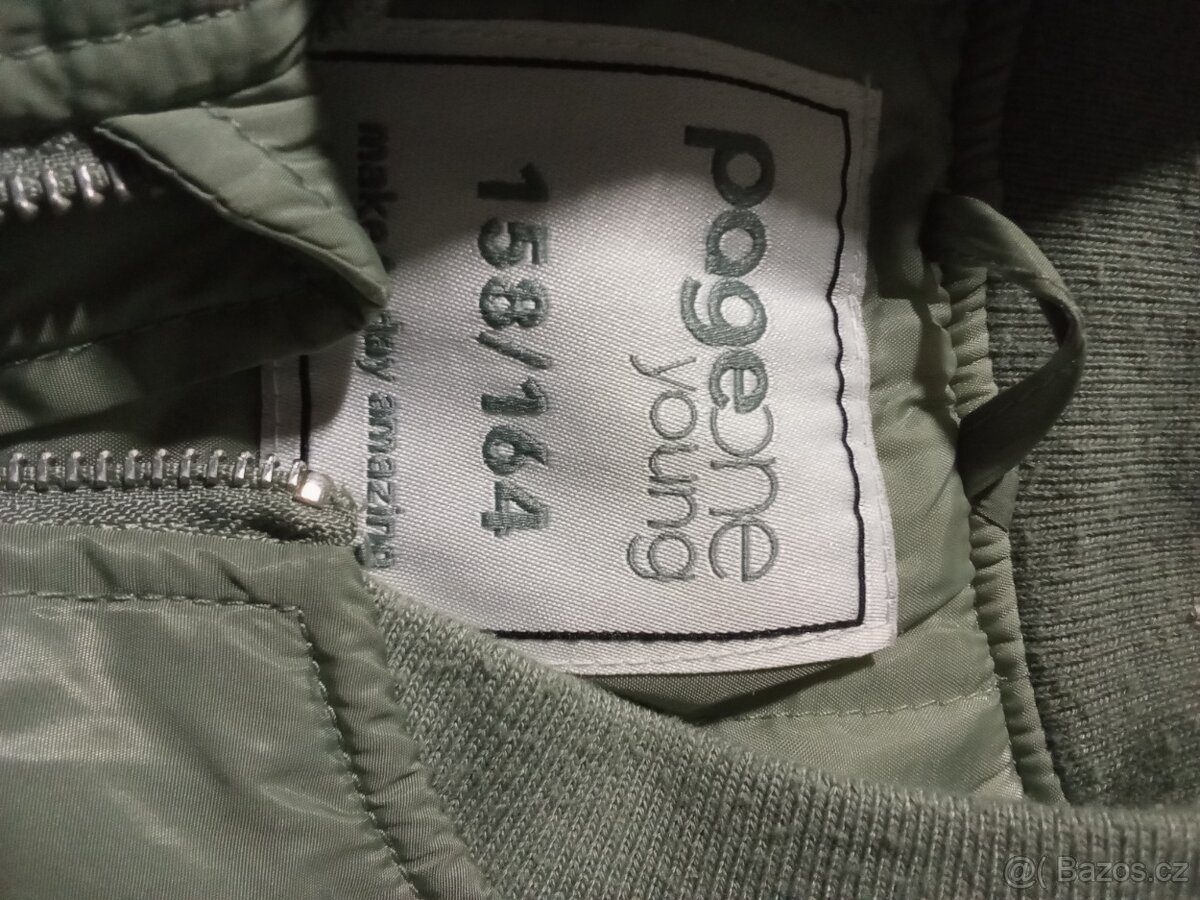 Krásná jarní bunda - 3