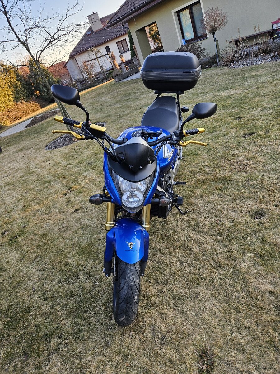 Honda Hornet 600 - 3