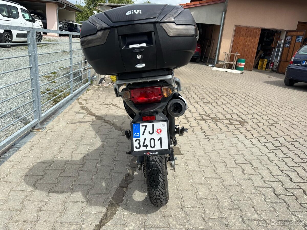 Honda Varadero 125