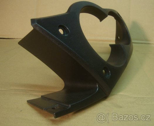 Kawasaki Brute Force přední plast ke světlu.