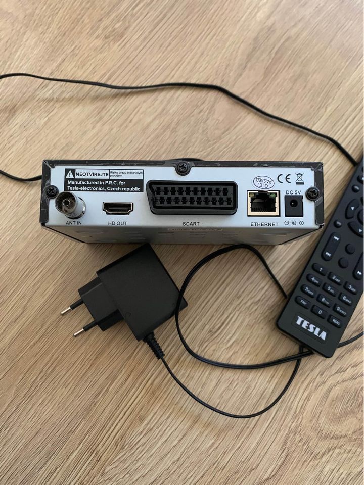 Set-top box Tesla jako nové - 3