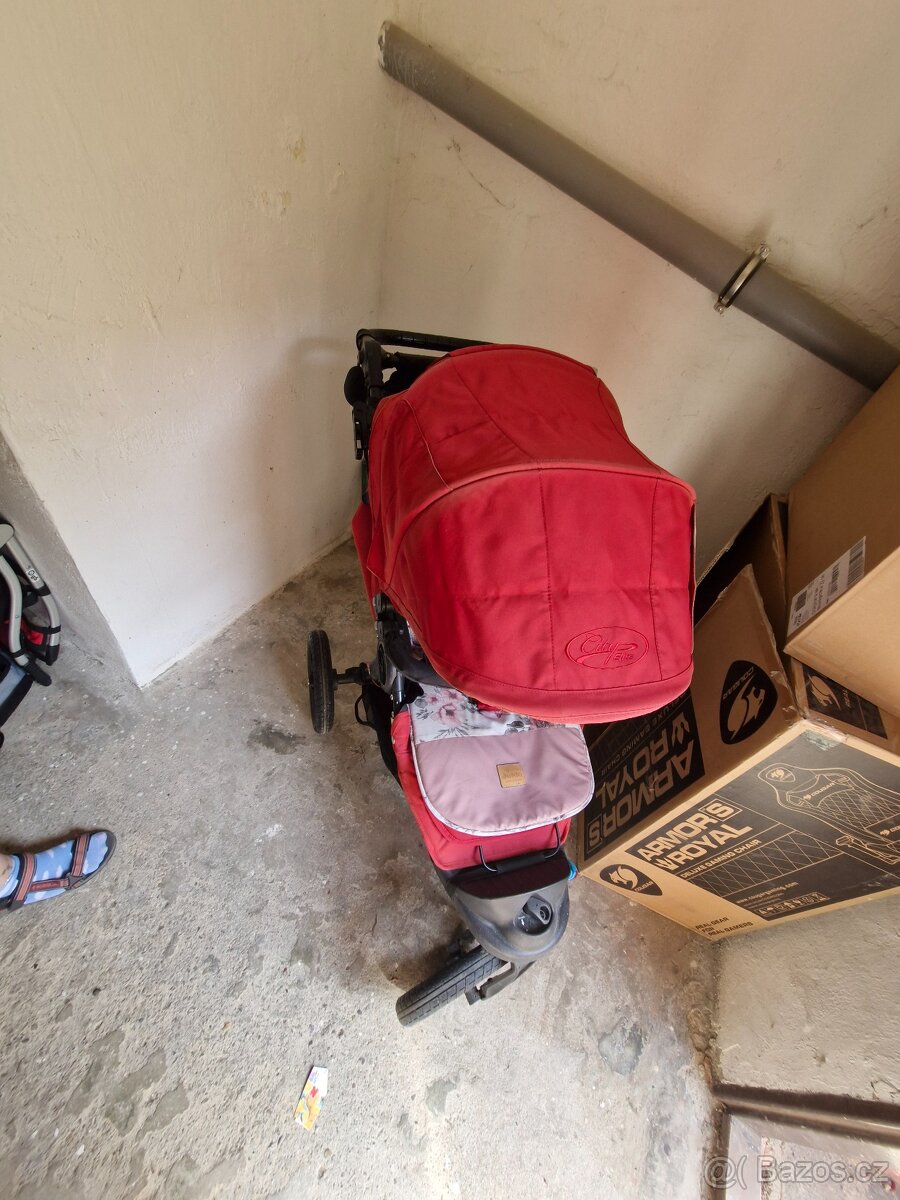 Kočárek Baby Jogger City Elite - zvládne všechny prostředí - 3