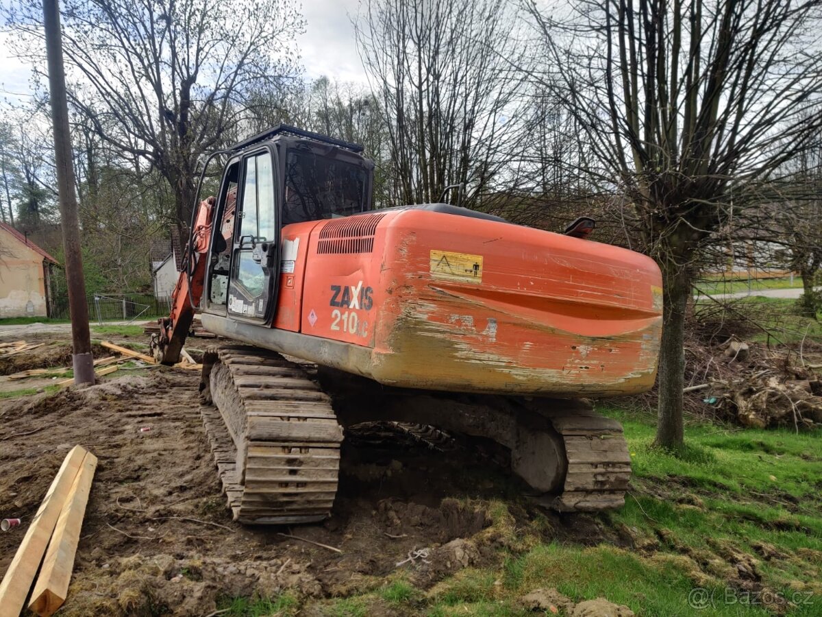 Pásový bagr HITACHI ZX210 LC-3 - 3