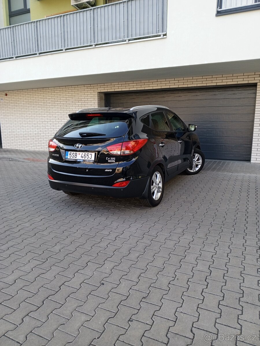 Hyundai ix35 2.0 CRDi Trikolor 4x4 - 3