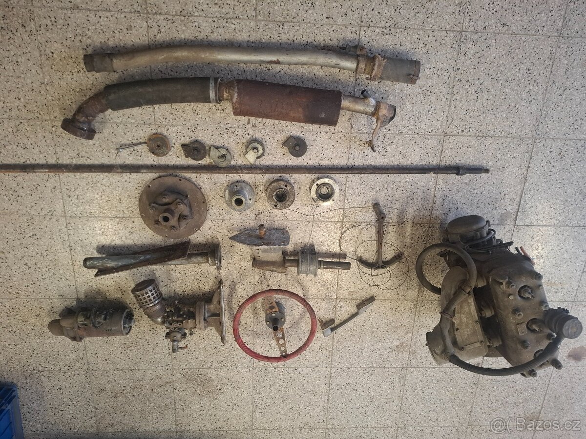 Sportovní člun E01 - 3