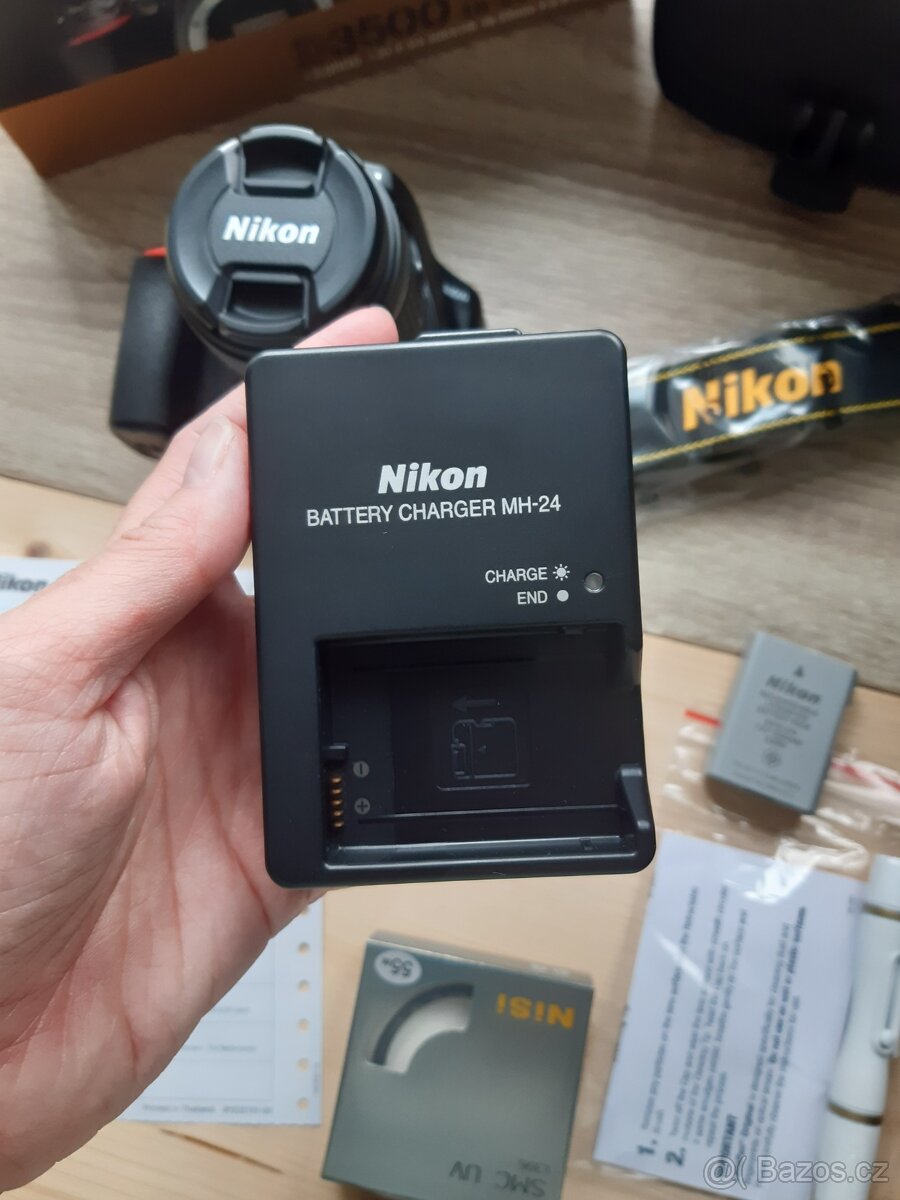 Digitální zrcadlovka Nikon D3500 - 3