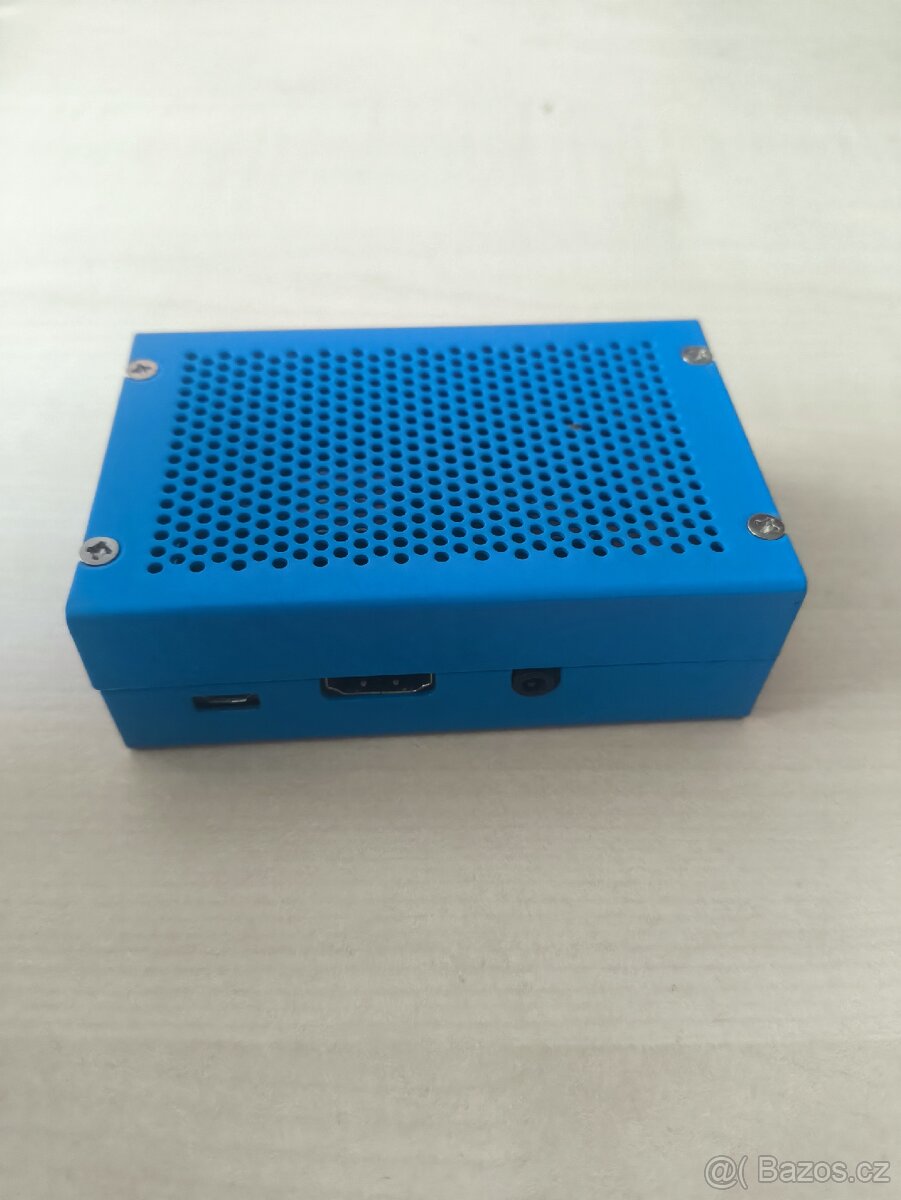 Raspberry pi 3B+ v hliníkové krabičce - 3
