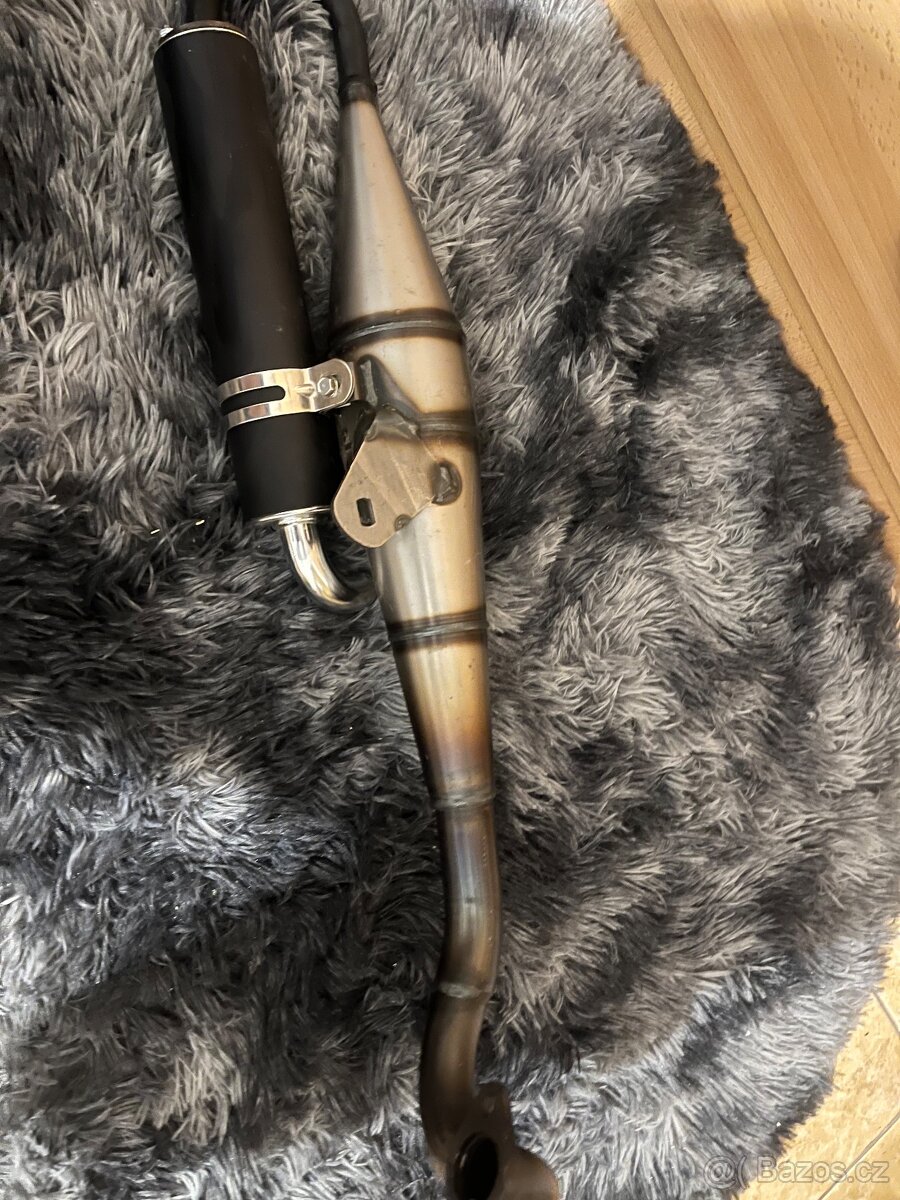 Prodám technigas výfuk - 3