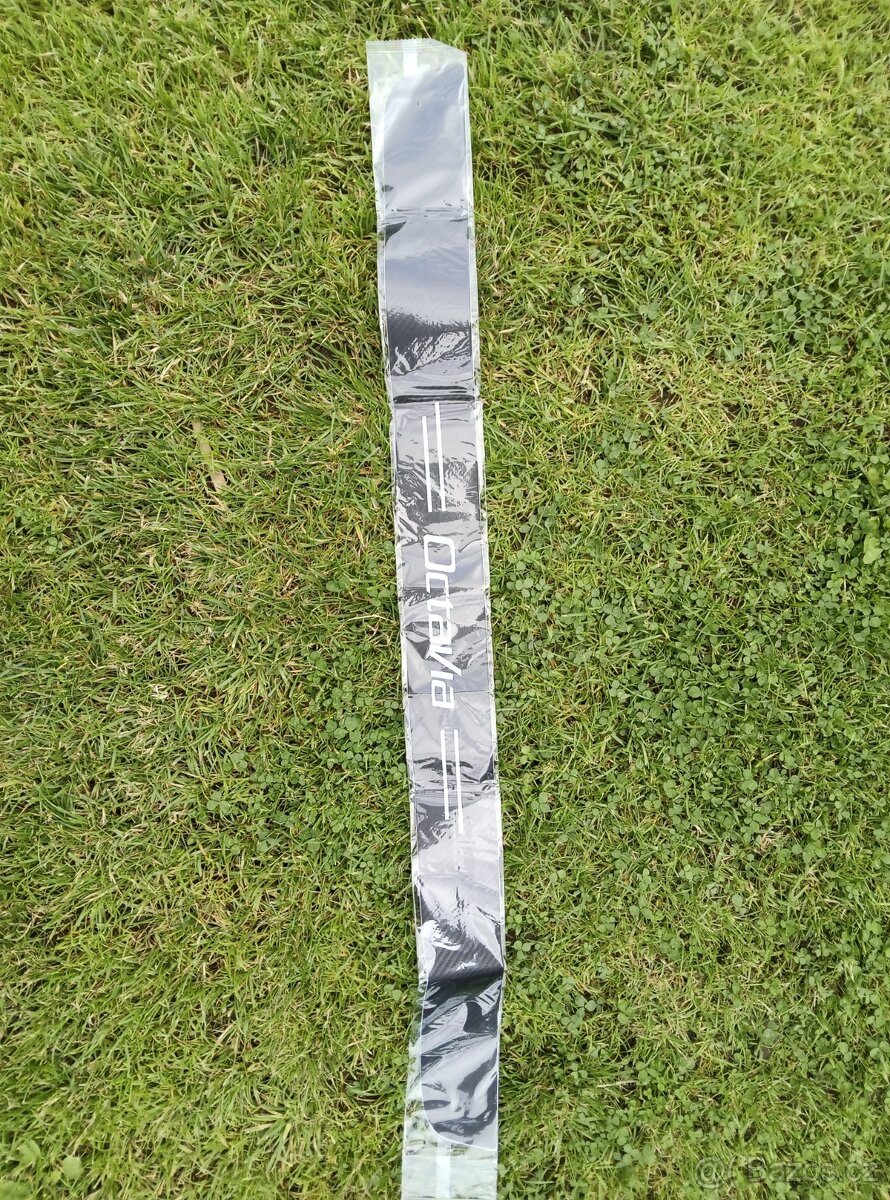 Samolepka Octavia - 3