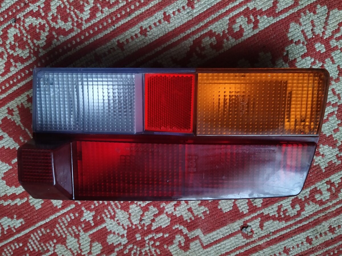 Světlo Škoda 120 - 3