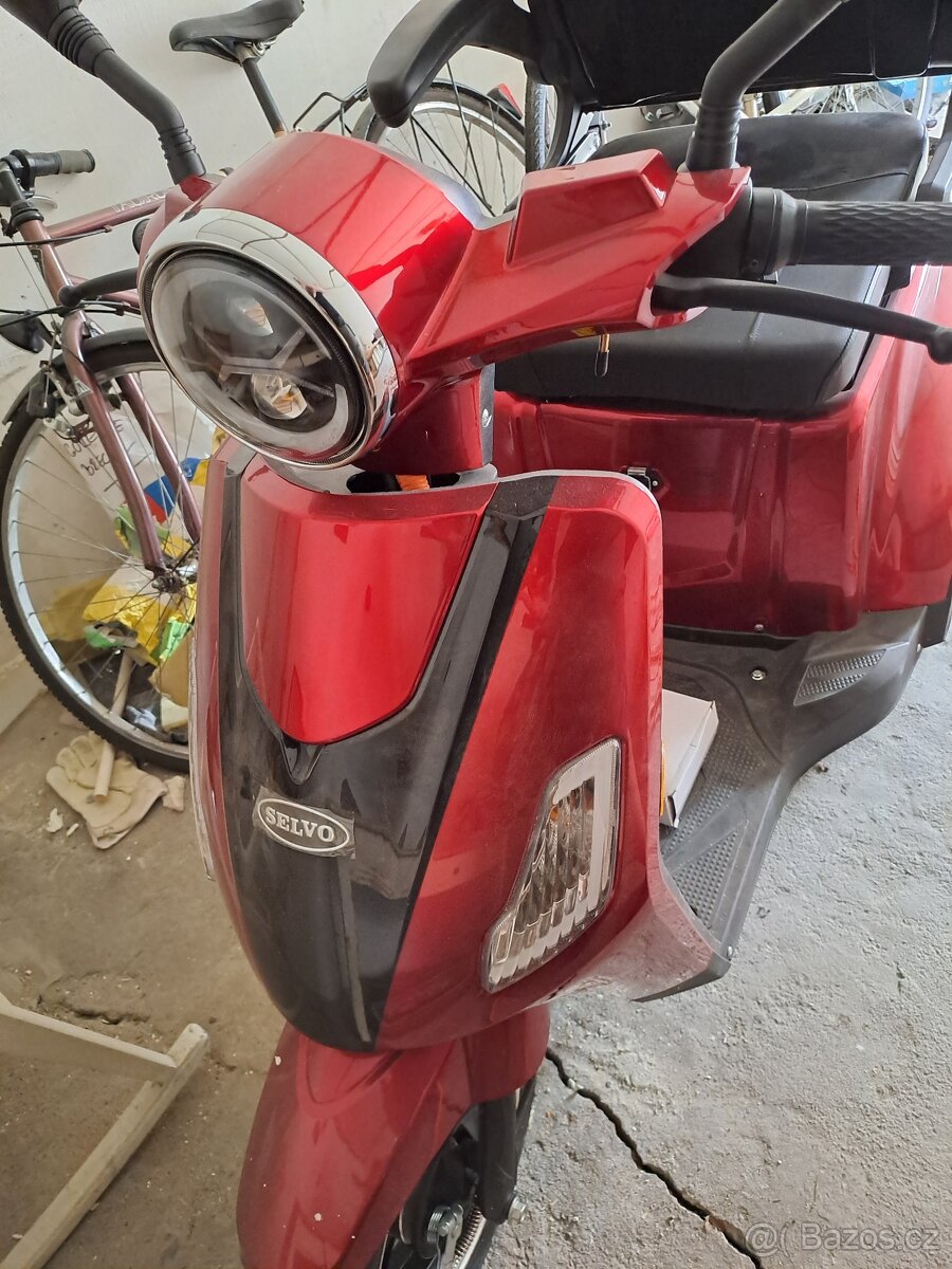 ELEKTRICKÁ TŘÍKOLKA SELVO 31000Li (s lithiovou baterií) - 3