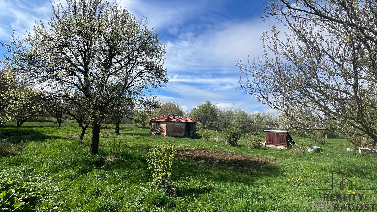 Prodej Rodinného domu s pozemkem 3004 m2 na samotě nedaleko - 3