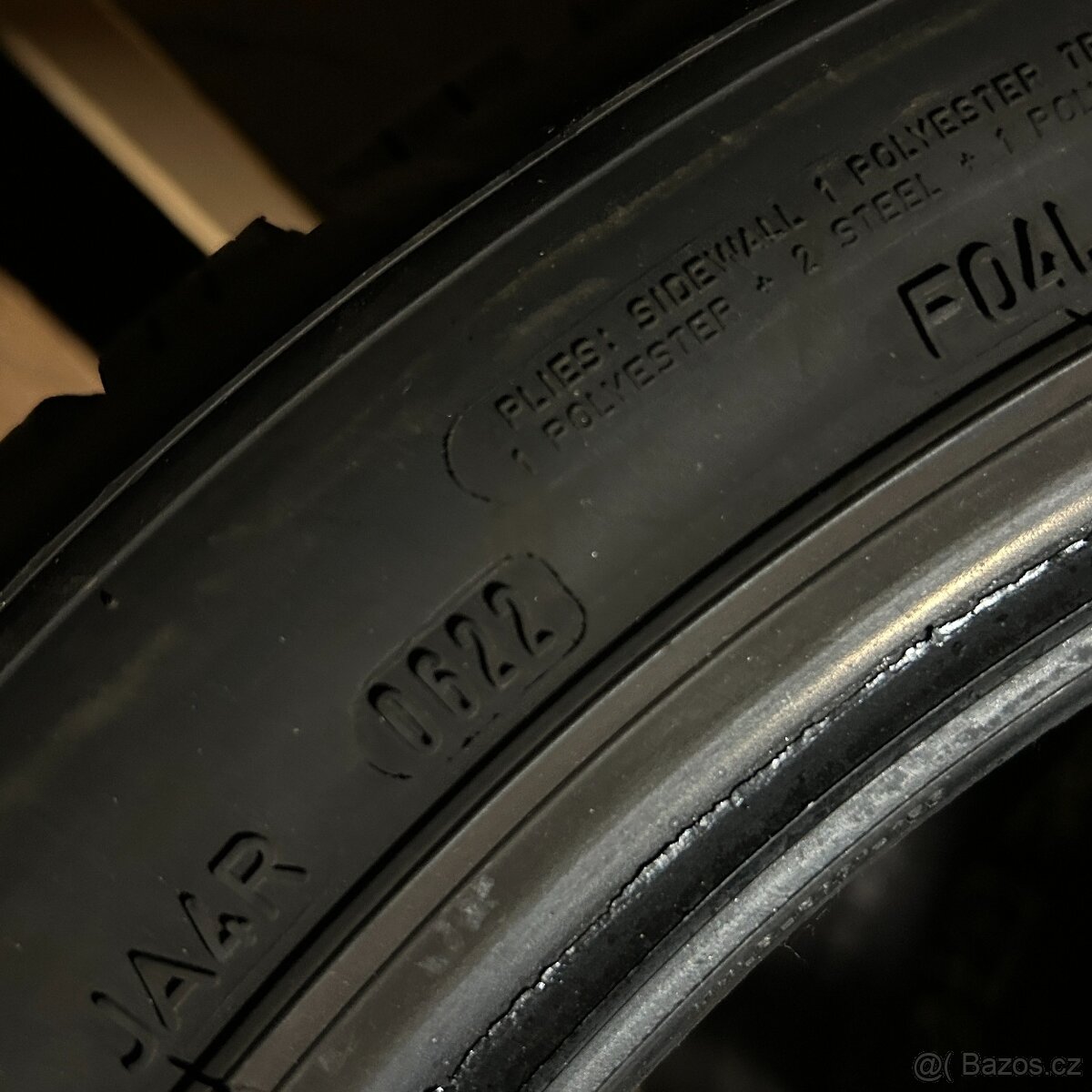 Zimní pneu 235/45 R18 98v dunlop 7-7,5mm - 3