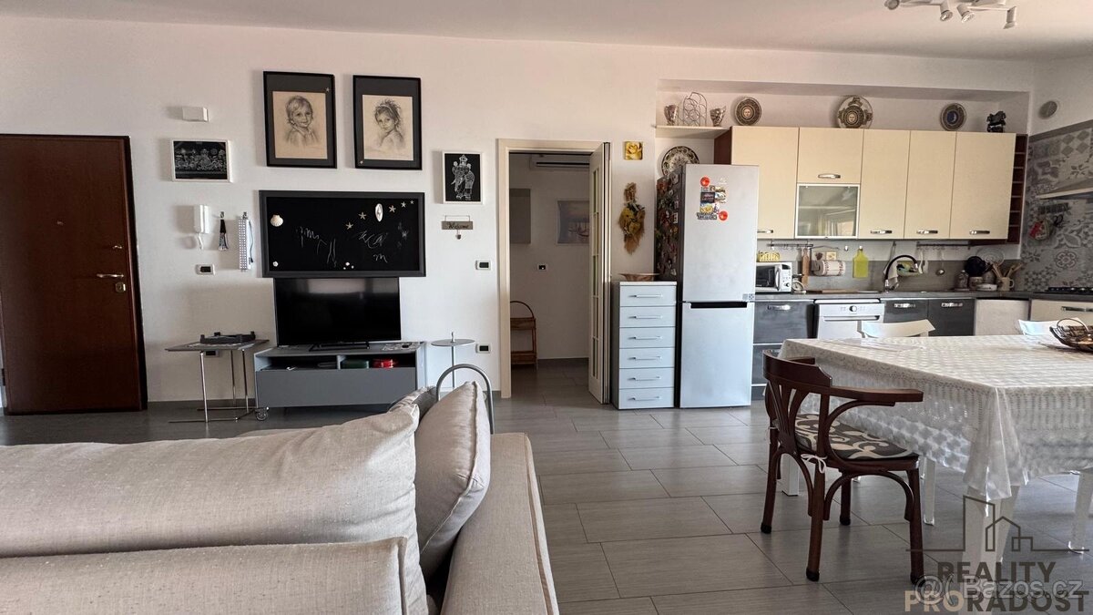 Prodej bytu 3+kk 97 m², via Nicolo, Silvi, Itálie - 3