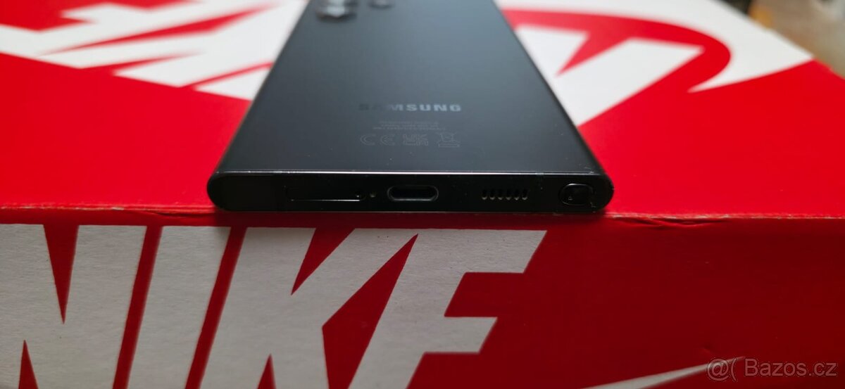 Samsung Galaxy S 22 ultra 256 GB - černý, velmi dobrý stav - 3